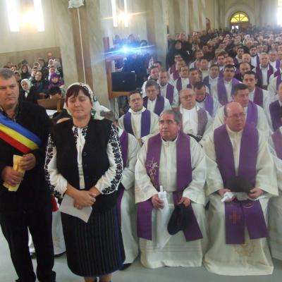 3 decembrie: Frumoasa: Funeraliile părintelui Ştefan Vacaru