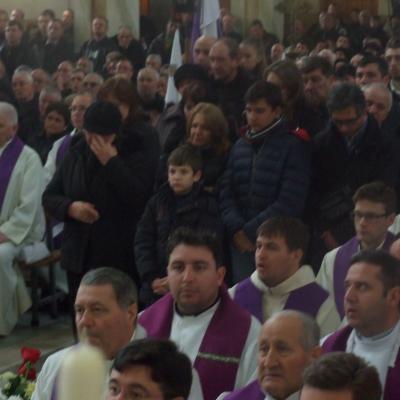 3 decembrie: Frumoasa: Funeraliile părintelui Ştefan Vacaru