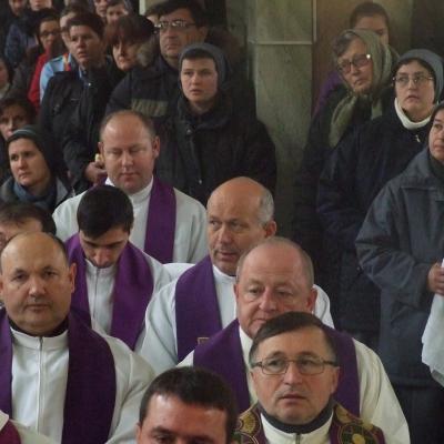 3 decembrie: Frumoasa: Funeraliile părintelui Ştefan Vacaru
