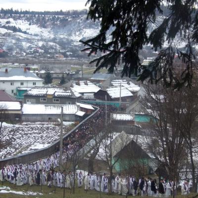 3 decembrie: Frumoasa: Funeraliile părintelui Ştefan Vacaru