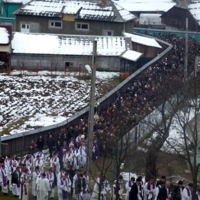 3 decembrie: Frumoasa: Funeraliile părintelui Ştefan Vacaru