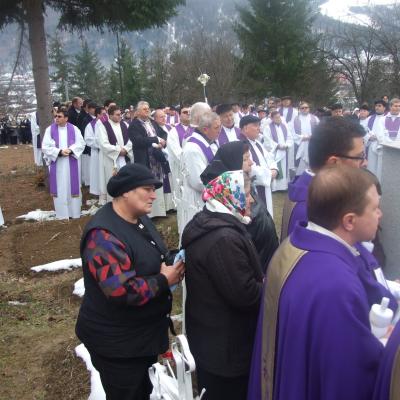 3 decembrie: Frumoasa: Funeraliile părintelui Ştefan Vacaru