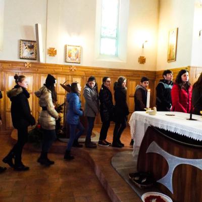5-6 decembrie: Zile pline de bucurie pentru tinerii din Traian (Neamţ)