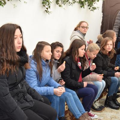 5-6 decembrie: Zile pline de bucurie pentru tinerii din Traian (Neamţ)