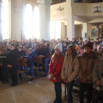 6 decembrie: Tuta: Adeziunea în Acţiunea Catolică