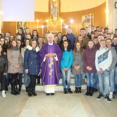 6 decembrie: Tuta: Adeziunea în Acţiunea Catolică