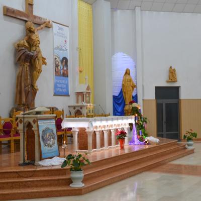 7 decembrie: Roman: Sesiunea ştiinţifică "Sfânta Fecioară Maria, fără de prihană în pietatea populară"