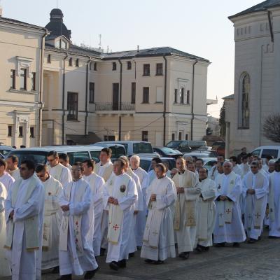 8 decembrie: Iaşi: Sfinţiri de diaconi