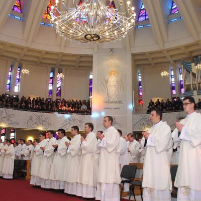 8 decembrie: Iaşi: Sfinţiri de diaconi