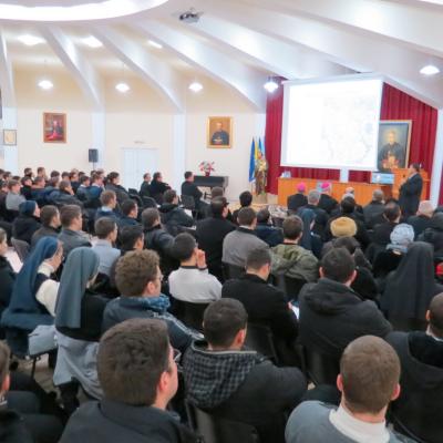 10 decembrie: Iaşi: Simpozionul "Fericitul Anton Durcovici şi viaţa consacrată", urmat de Liturghia în cinstea fericitului Anton Durcovici