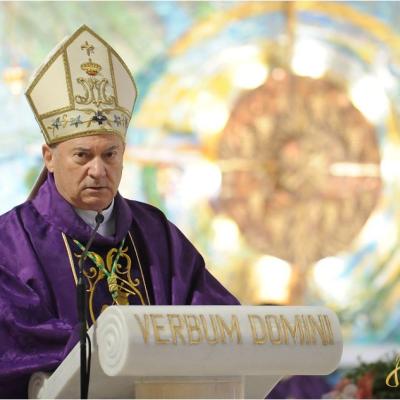 13 decembrie: Iaşi: Deschiderea porţii sfinte a Anului Jubiliar