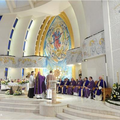 13 decembrie: Iaşi: Deschiderea porţii sfinte a Anului Jubiliar
