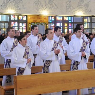13 decembrie: Iaşi: Deschiderea porţii sfinte a Anului Jubiliar