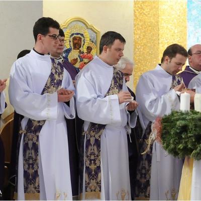 13 decembrie: Iaşi: Deschiderea porţii sfinte a Anului Jubiliar