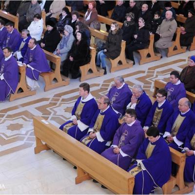 13 decembrie: Iaşi: Deschiderea porţii sfinte a Anului Jubiliar