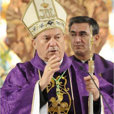 13 decembrie: Iaşi: Deschiderea porţii sfinte a Anului Jubiliar