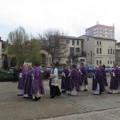 13 decembrie: Iaşi: Deschiderea porţii sfinte a Anului Jubiliar. Foto: Andrei Gherghel