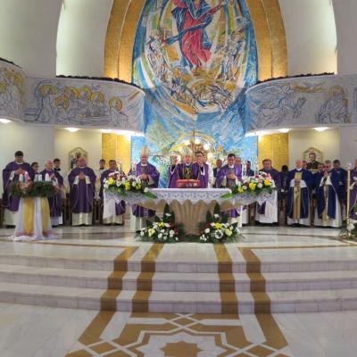 13 decembrie: Iaşi: Deschiderea porţii sfinte a Anului Jubiliar. Foto: Andrei Gherghel