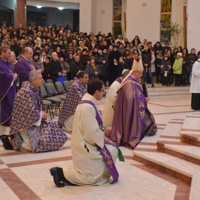 13 decembrie: Bacău: Deschiderea Porţii sfinte a Milostivirii
