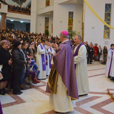 13 decembrie: Bacău: Deschiderea Porţii sfinte a Milostivirii
