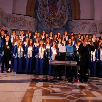 13 decembrie: Iaşi: Concert de colinde al Corului "Juvenes Ecclesiae" în catedrala "Sfânta Fecioară Maria, Regină"