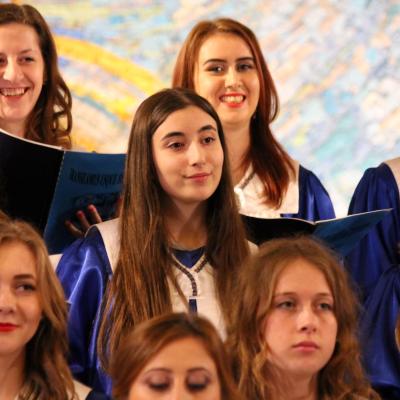 13 decembrie: Iaşi: Concert de colinde al Corului "Juvenes Ecclesiae" în catedrala "Sfânta Fecioară Maria, Regină"