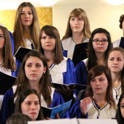 13 decembrie: Iaşi: Concert de colinde al Corului "Juvenes Ecclesiae" în catedrala "Sfânta Fecioară Maria, Regină"