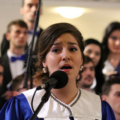 13 decembrie: Iaşi: Concert de colinde al Corului "Juvenes Ecclesiae" în catedrala "Sfânta Fecioară Maria, Regină"