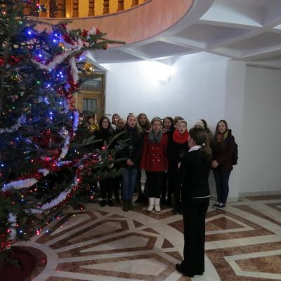 13-23 decembrie: Iaşi: Colindători la Episcopie