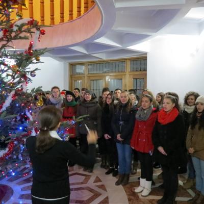 13-23 decembrie: Iaşi: Colindători la Episcopie