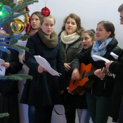 13-23 decembrie: Iaşi: Colindători la Episcopie