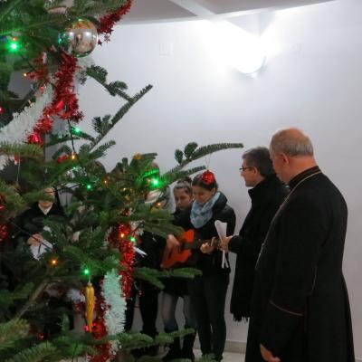 13-23 decembrie: Iaşi: Colindători la Episcopie
