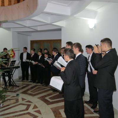 13-23 decembrie: Iaşi: Colindători la Episcopie