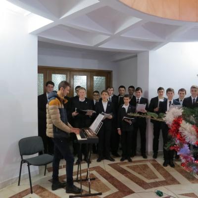 13-23 decembrie: Iaşi: Colindători la Episcopie