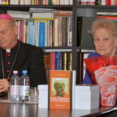15 decembrie: Iaşi: Lansarea cărţii "Pelerinul iubirii milostive. Sfântul Ioan Paul al II-lea şi România", de Ecaterina Hanganu, la sediul Episcopiei Romano-Catolice de Iaşi