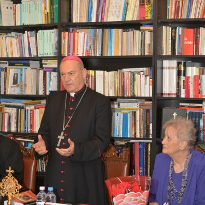 15 decembrie: Iaşi: Lansarea cărţii "Pelerinul iubirii milostive. Sfântul Ioan Paul al II-lea şi România", de Ecaterina Hanganu, la sediul Episcopiei Romano-Catolice de Iaşi