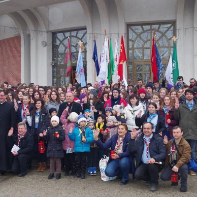 19 decembrie: Iaşi: "Lumina Păcii"