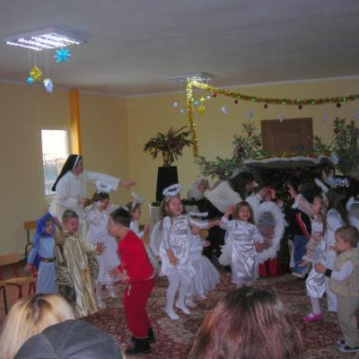 20-22 decembrie: Siret: O, ce veste minunată!