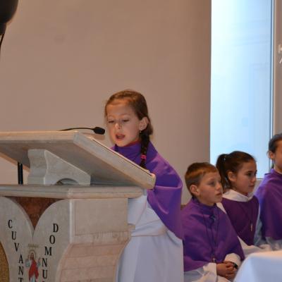 21-23 decembrie: Ciugheş: Zilele familiei şi ale milostivirii