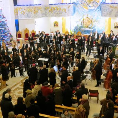 21 decembrie: Iaşi: Concert de Crăciun organizat de Filarmonica "Moldova" în catedrala "Sfânta Fecioară Maria, Regină"
