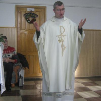 26 decembrie: Iaşi "Sfânta Tereza": Pruncuşorul Isus în vizită la bolnavii de la spitalul Pădureni-Grajduri