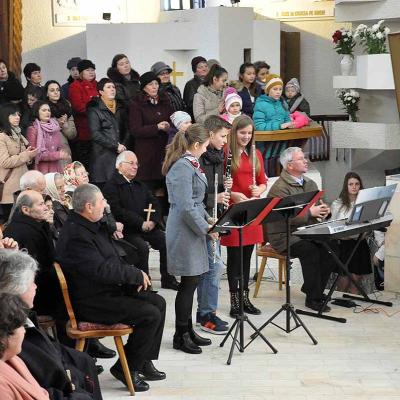 27 decembrie: Gherăeşti: Sărbătoarea Familiilor
