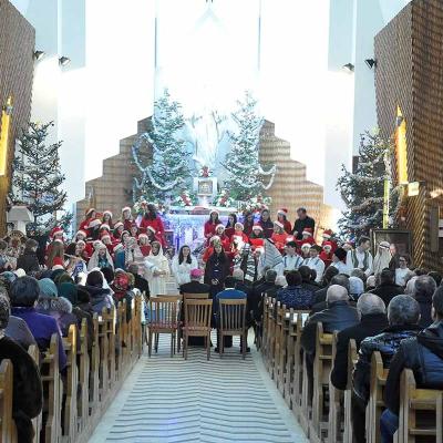 27 decembrie: Gherăeşti: Sărbătoarea Familiilor