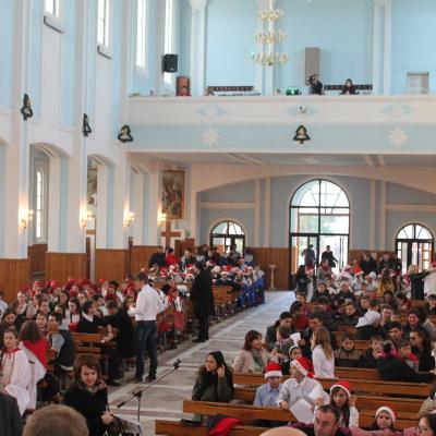 28 decembrie: Tămăşeni: Festival de colinde