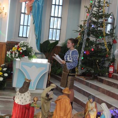 28 decembrie: Tămăşeni: Festival de colinde