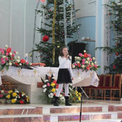 28 decembrie: Tămăşeni: Festival de colinde