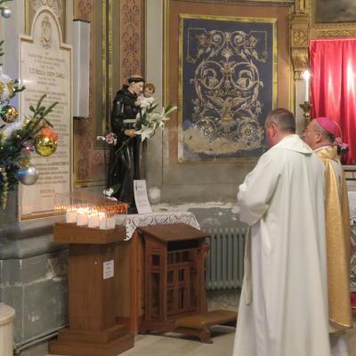 30 decembrie: Iaşi: Comemorarea centenarului morţii primului episcop de Iaşi, Nicolae-Iosif Camilli, şi lansare de cărţi