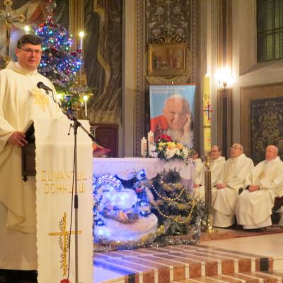 30 decembrie: Iaşi: Comemorarea centenarului morţii primului episcop de Iaşi, Nicolae-Iosif Camilli, şi lansare de cărţi