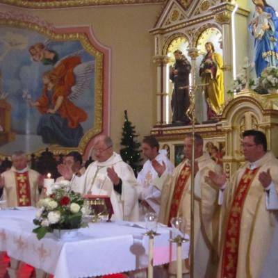 6 ianuarie: Huşi-Corni: Epifania Domnului, împreună cu episcopul Aurel Percă