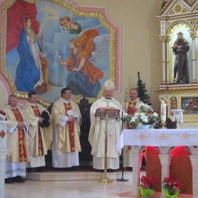 6 ianuarie: Huşi-Corni: Epifania Domnului, împreună cu episcopul Aurel Percă